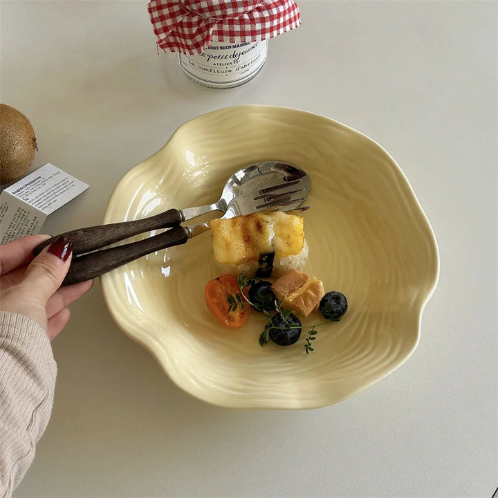 Simple Ruffled 8-Inch Ceramic Plate – Dimensional Relief Design Soup, Noodle, Fruit, Salad & Pasta Deep Bowl for Household Use