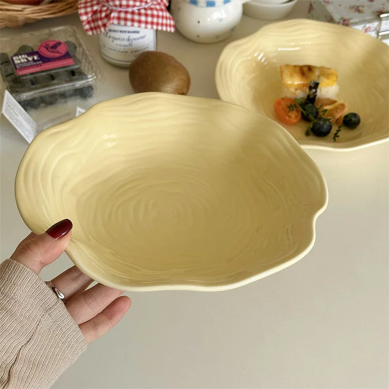 Simple Ruffled 8-Inch Ceramic Plate – Dimensional Relief Design Soup, Noodle, Fruit, Salad & Pasta Deep Bowl for Household Use